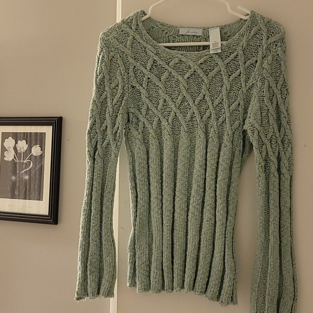 Mint Jh collectibles sweater